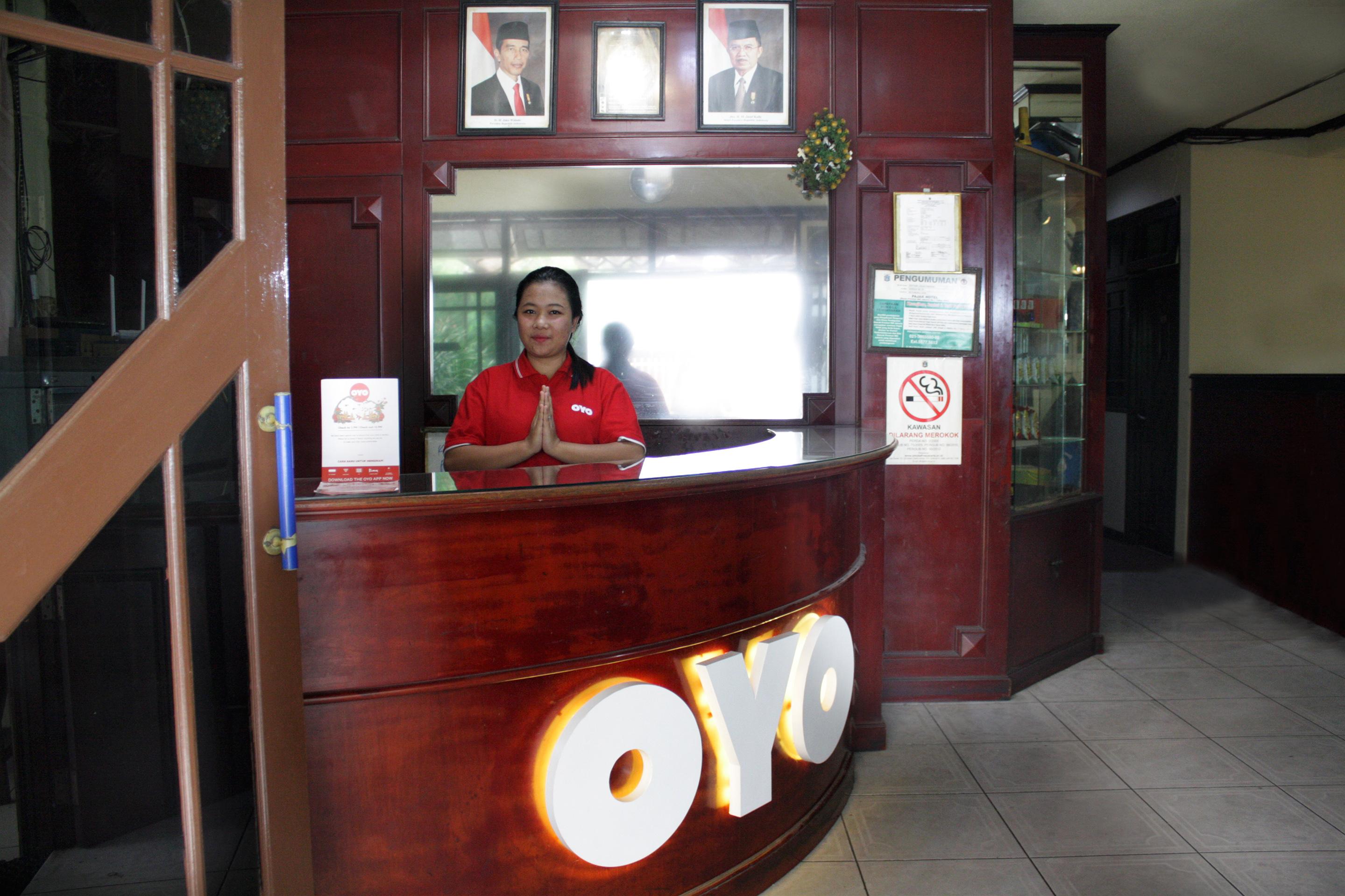 Hotel Vaccinated Staff - Oyo 181 Wisma Bintang à Jakarta Extérieur photo